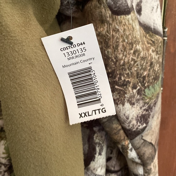 NWT Mossy Oak Camo Jacket - Picture 3 of 6